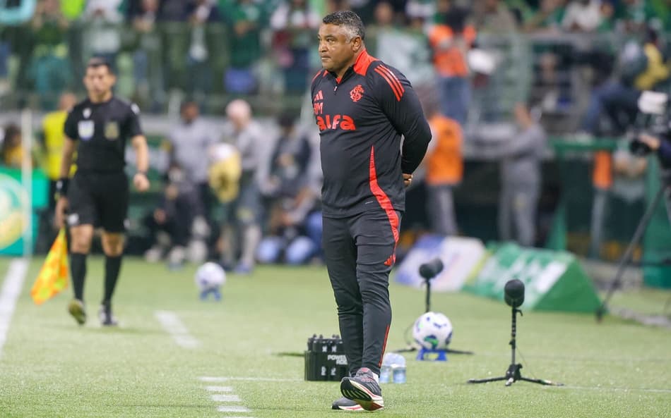 Roger Machado, técnico do Internacional