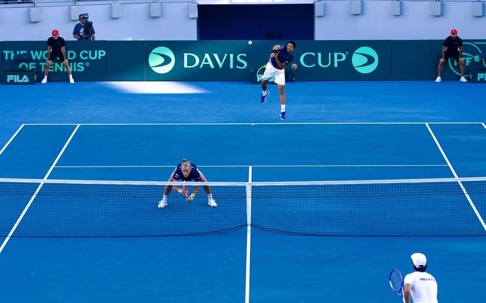 Matos e Melo na vitória sobre a Grécia na Davis (André Gemmer/CBT)