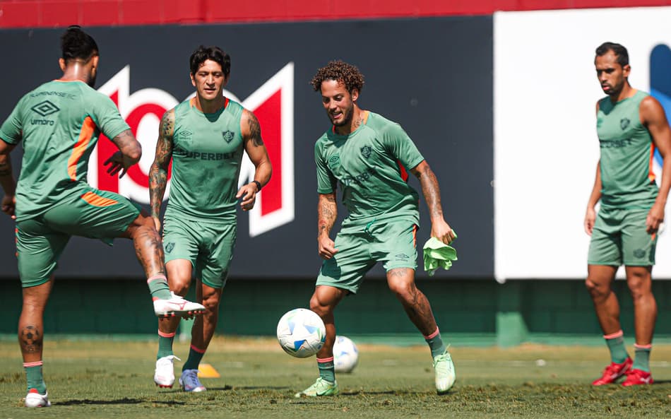 Otávio, Cano, Guga e Lima em treinamento do Fluminense (Foto: MARINA GARCIA / FLUMINENSE F.C.)