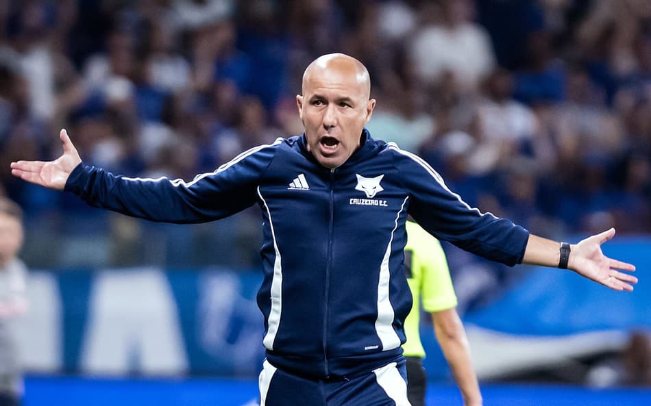Técnico do Cruzeiro, Leonardo Jardim (Foto: Gustavo Aleixo/Cruzeiro)
