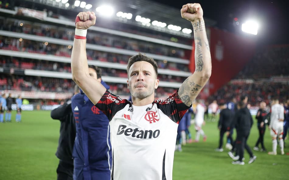 Saúl após classificação do Flamengo na Libertadores (Foto: Gilvan de Souza/Flamengo)