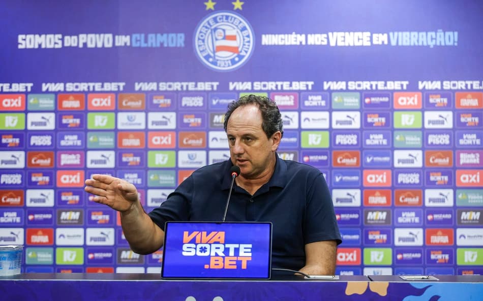Rogério Ceni em entrevista coletiva depois da partida contra o Palmeiras (Foto: Rafael Rodrigues / EC Bahia)