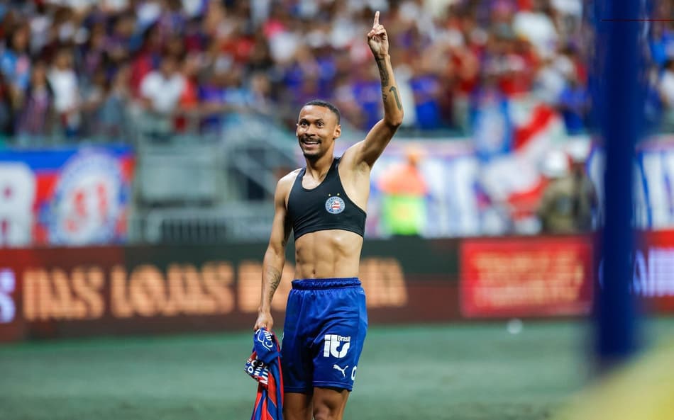 Ademir comemora gol contra o Palmeiras na Fonte Nova (Foto: Rafael Rodrigues / EC Bahia)