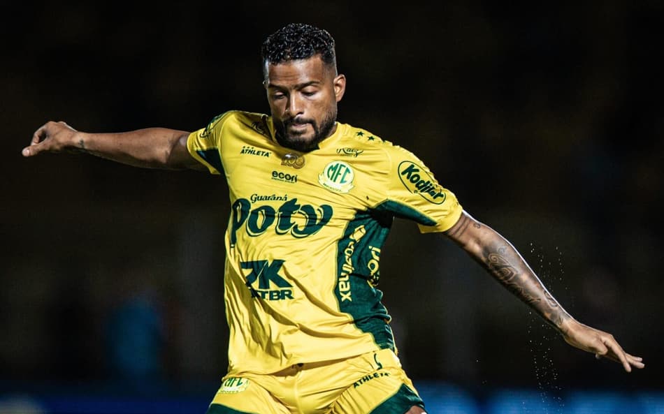 Reinaldo, lateral do Mirassol
