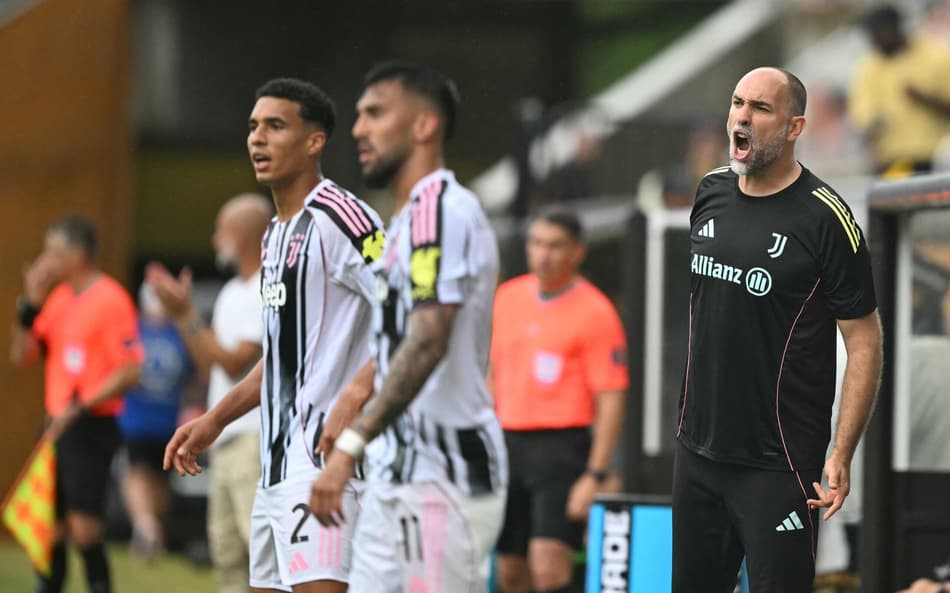 Igor Tudor orienta time da Juventus contra o Manchester City