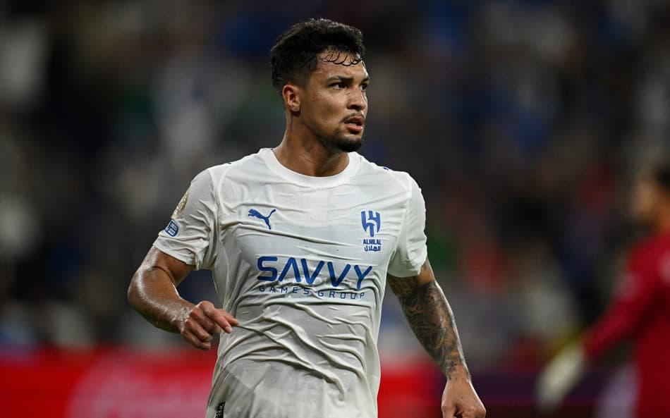 Marcos Leonardo em ação em Al-Hilal x Pachuca (Foto: Federico PARRA / AFP)