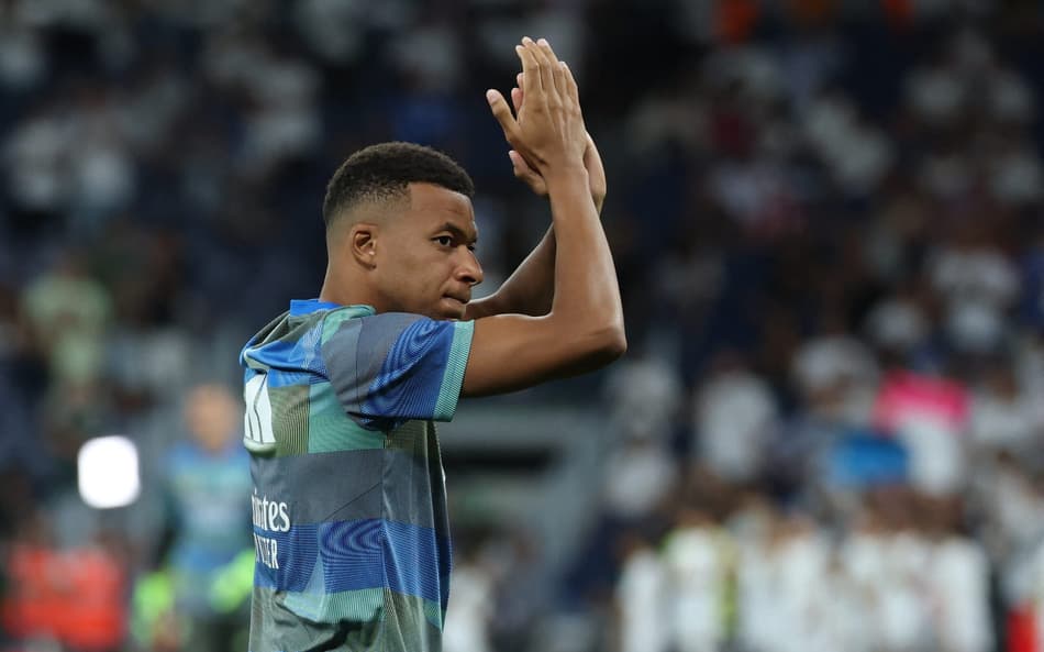 Kylian Mbappé antes do jogo entre Real Madrid e Mallorca (Foto: Thomas Coex / AFP)
