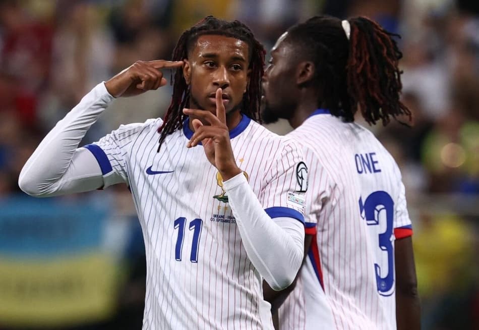 AGORA: França vai vencendo Ucrânia por 1 a 0 nas eliminatórias europeias