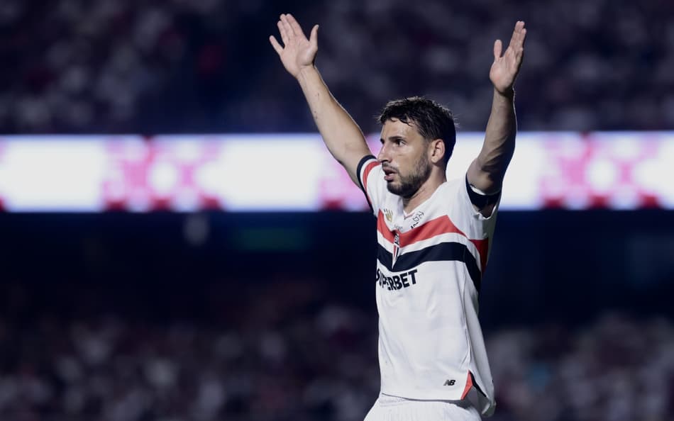 Calleri soma 79 gols pelo Santos (Foto: Marcello Zambrana/AGIF)