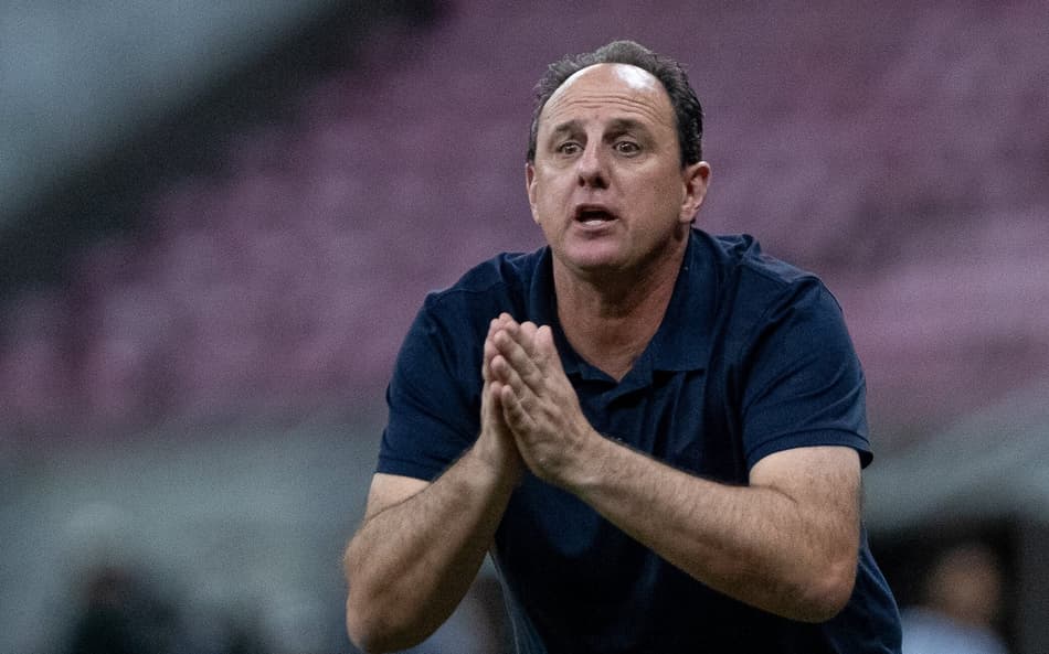 Rogério Ceni comanda o Bahia (Foto: Rafael Vieira/AGIF)