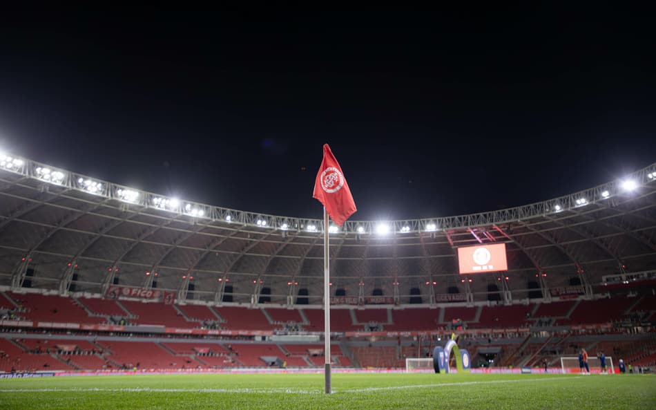 Beira-Rio recebe partida entre Internacional e Fortaleza (Foto: Maxi Franzoi/AGIF)