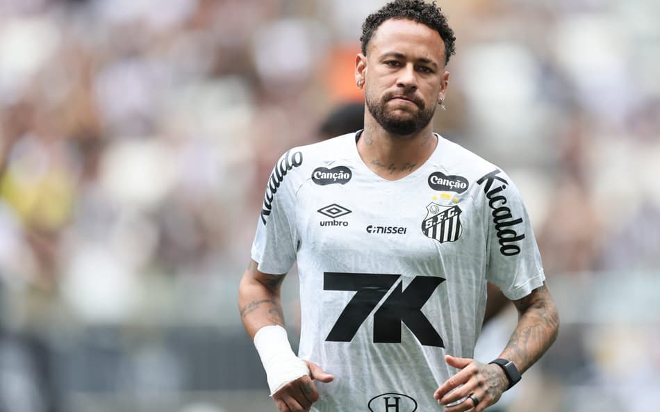 Neymar antes de Atlético-MG x Santos (Foto: Gilson Lobo/AGIF)