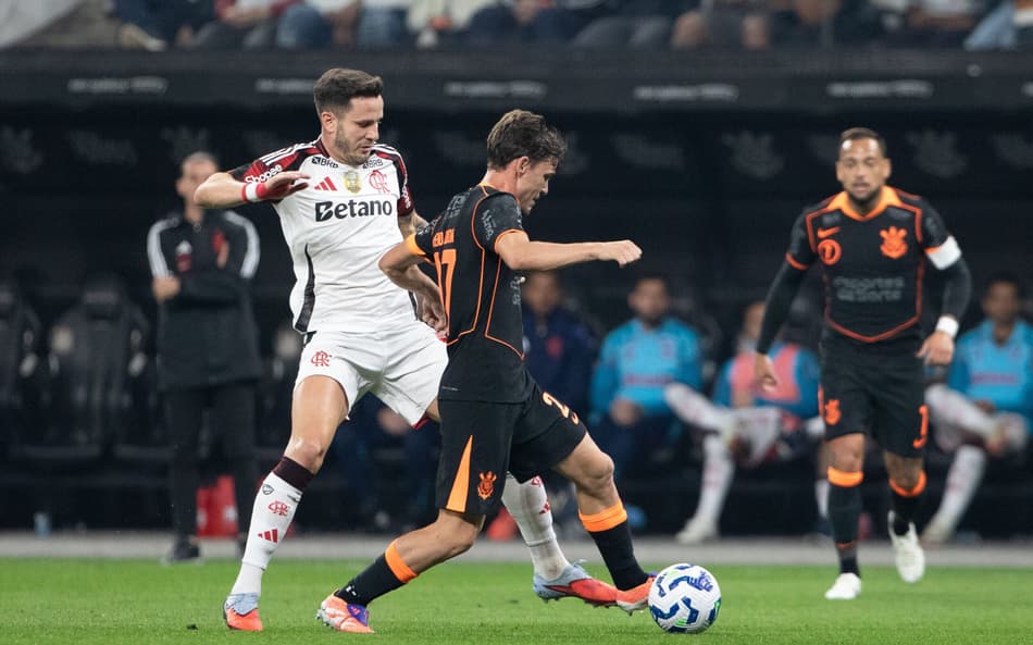Corinthians e Flamengo empatam pelo Brasileirão