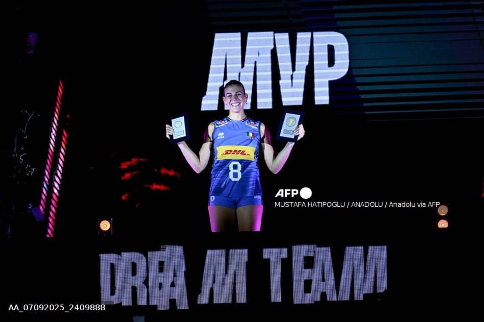 Alessia Orro no Dream Team do Mundial de Vôlei feminino