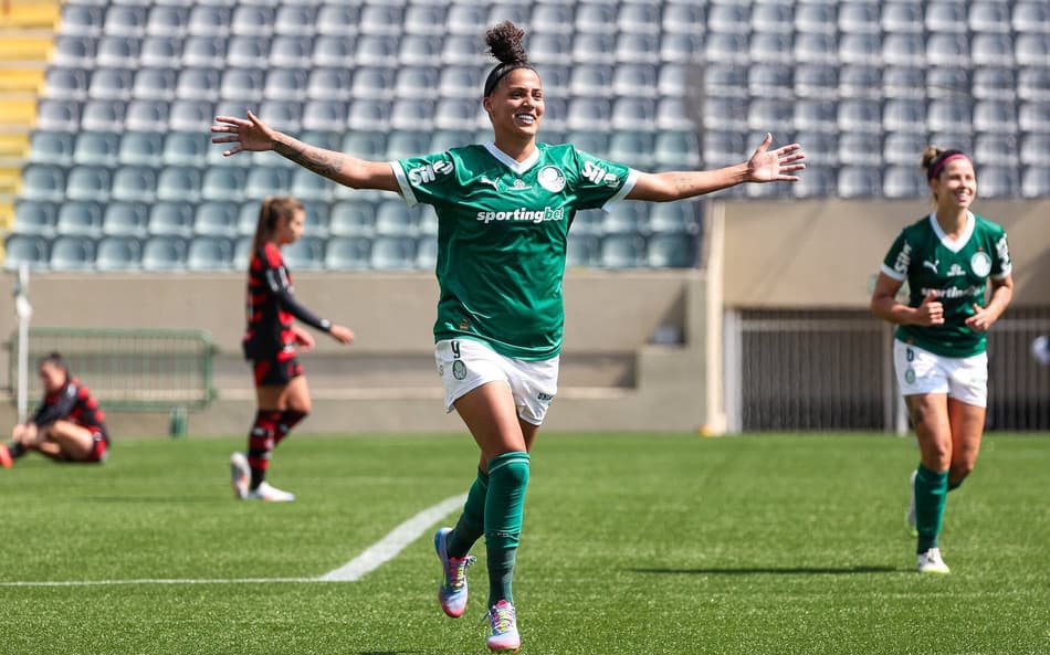 Amanda Gutierres comemora gol pelo Palmeiras no Brasileirão Feminino (Foto: Fábio Menotti/Palmeiras)