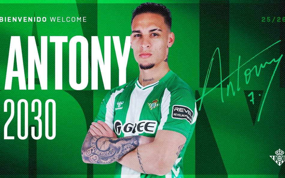 Antony é anunciado como reforço do Betis com contrato até 2030
