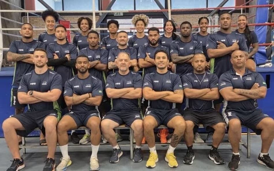 Chegada dos atletas brasileiros no Mundial de Boxe Liverpool 2025 (Foto: Reprodução/CBBoxe)
