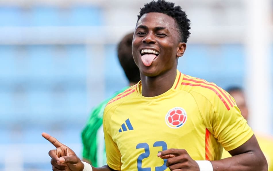 Atacante Néiser Villareal, colombiano, do Cruzeiro (Foto: Reprodução X/Cruzeiro)