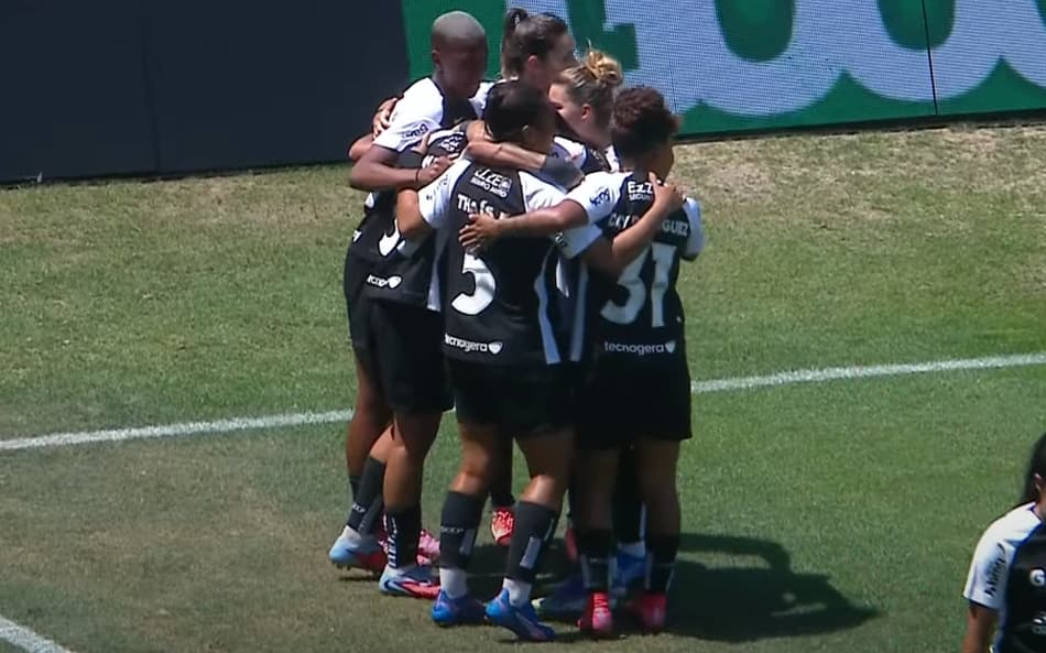 O Corinthians comemora o gol de Jaqueline em cima do Santos, pela 9ª rodada do Paulistão Feminino (Foto: Reprodução/CazéTV)