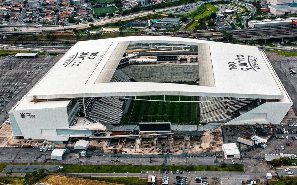 Campanha da torcida do Corinthians visa pagar dívida da neo quimica