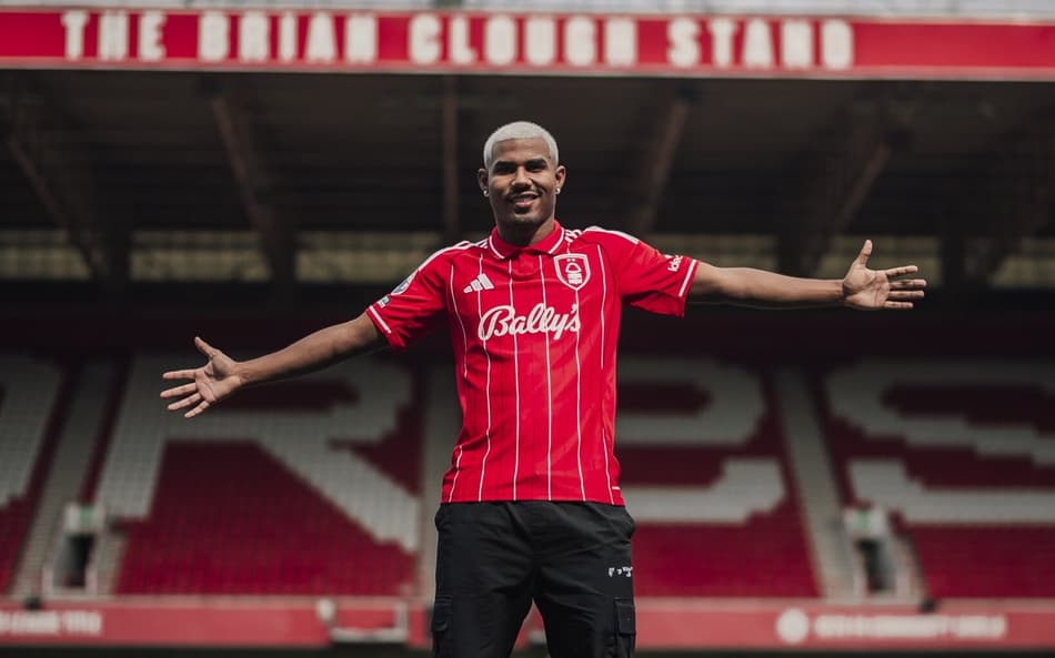 Cuiabano Nottingham Forest anúncio