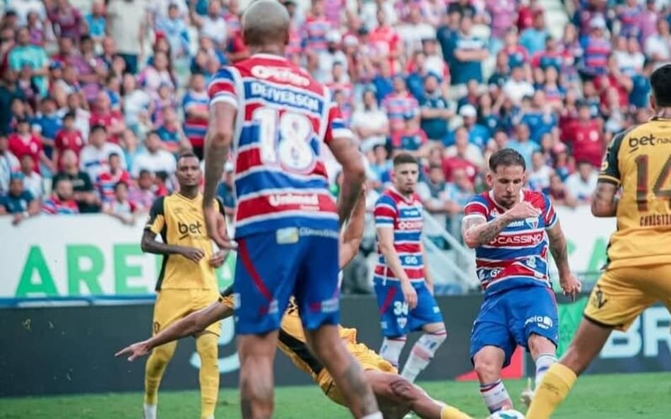 Deyverson na partida entre Fortaleza e Sport, pelo Brasileirão (Foto: Mateus Lotif/Fortaleza EC)