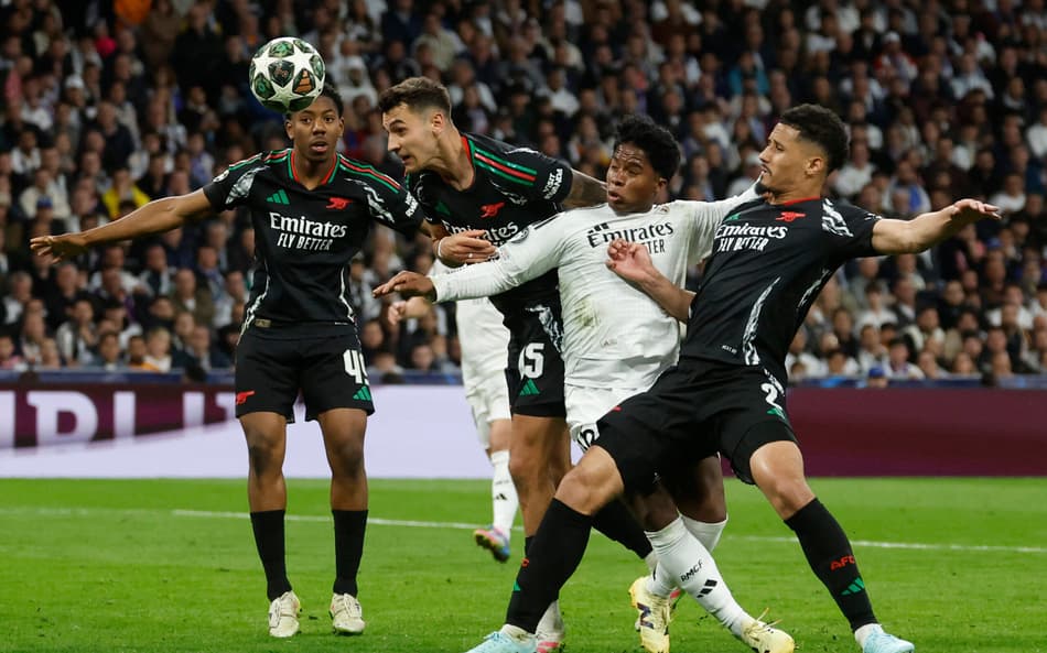 Endrick em ação pelo Real Madrid contra o Arsenal, na Champions League
