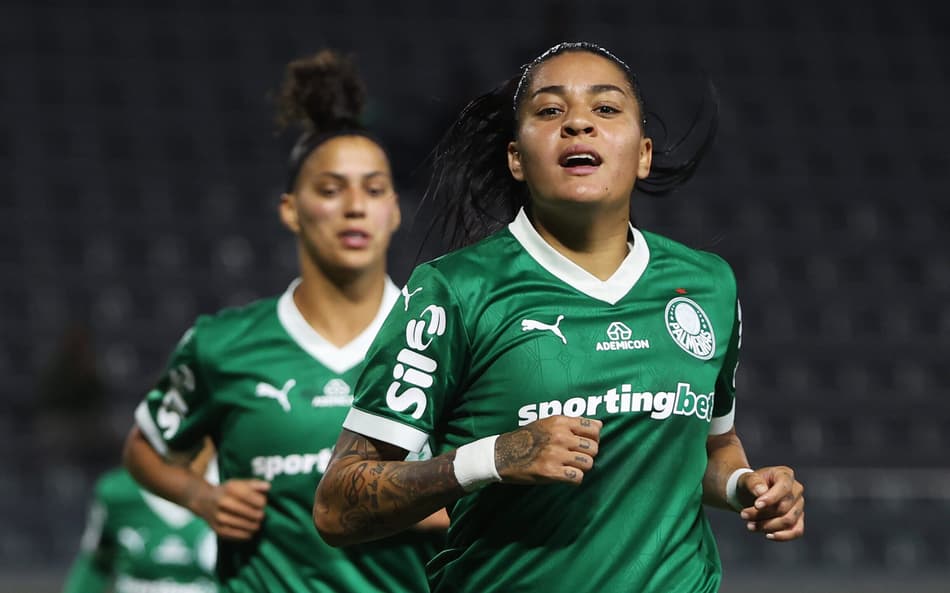 Brena, do Palmeiras, comemora gol diante do Sport, pela Copa do Brasil Feminina. (Foto: Fabio Menotti/Palmeiras)
