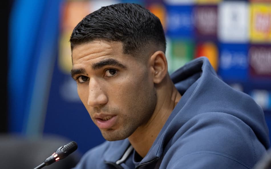 Hakimi concede coletiva antes Barcelona x PSG, pela Champions League