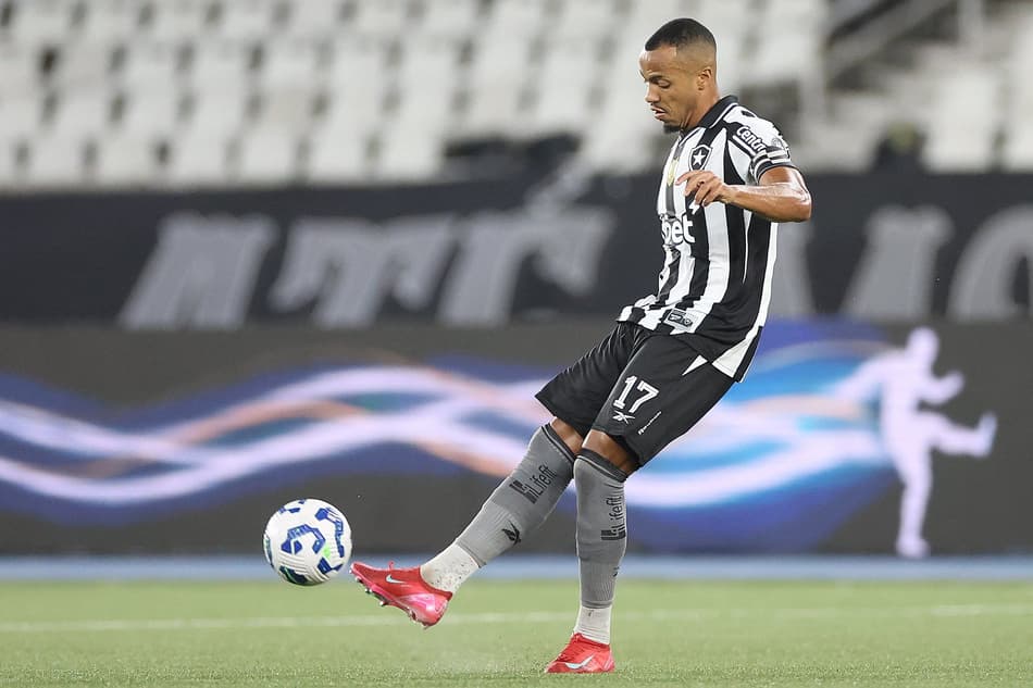 Saiba quais foram as maiores vendas do Botafogo