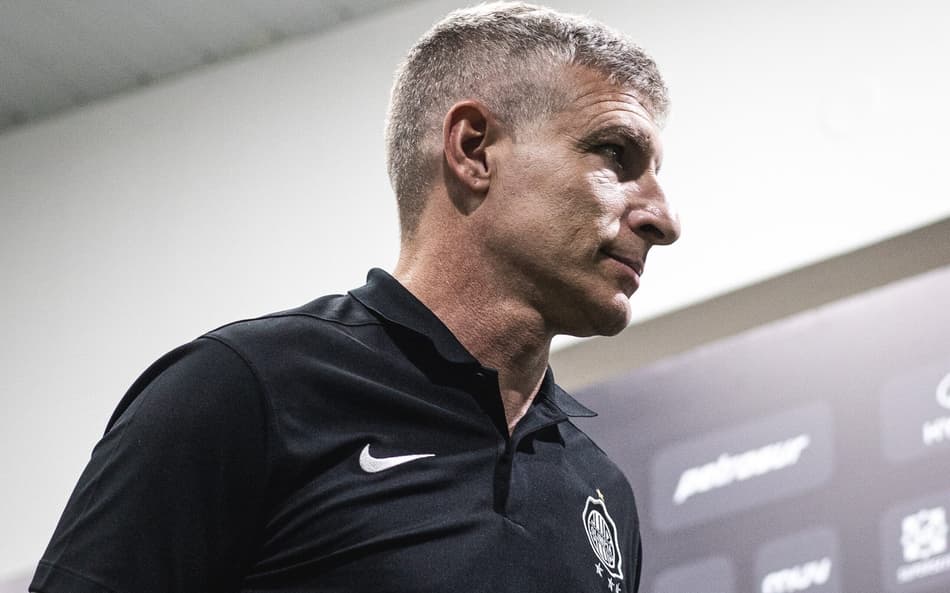 Martín Palermo é o novo treinador do Fortaleza (Foto: reprodução/Club Olimpia)