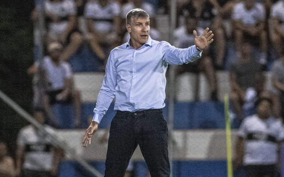 Martín Palermo é o novo treinador do Fortaleza (Foto: reprodução/Club Olimpia)