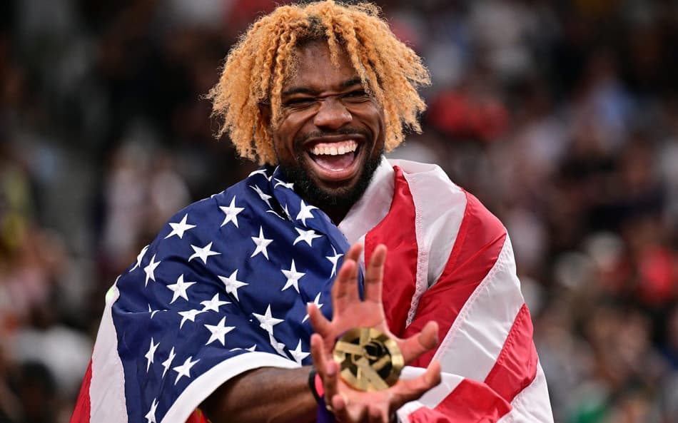 Noah Lyles leva ouro nos 200m no Mundial de Atletismo 2025 (Foto: Ben STANSALL/AFP)