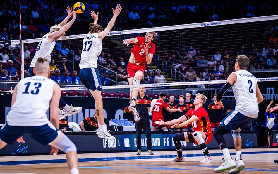Partida Bélgica e Finlândia nas quartas de final do Mundial de Vôlei (Foto: VolleyBall World)