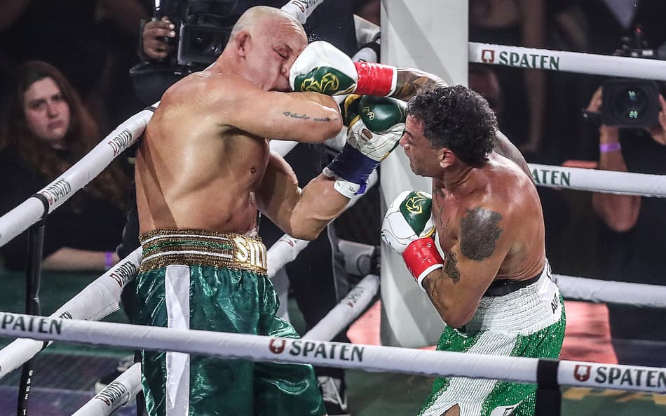 Popó Freitas e Wanderlei Silva em luta no Spaten Fight Night 2 (Foto: Gaspar Nóbrega/Inovafoto - IG:@gasparnobrega)