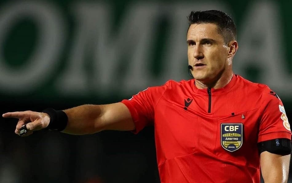 Rafael Rodrigo Klein apitará Flamengo x Vasco (Foto: Cesar Greco/Palmeiras)