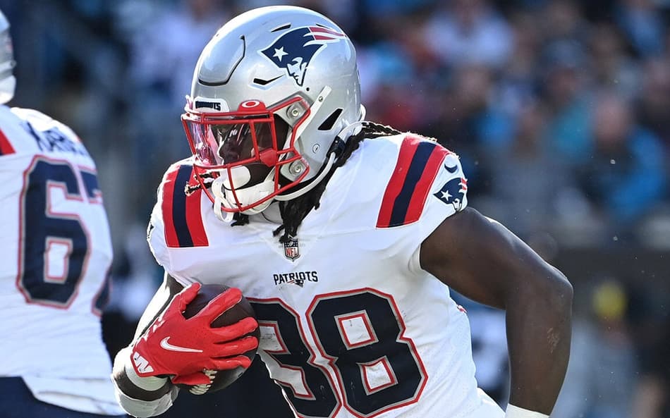 NFL: New England Patriots at Carolina Panthers