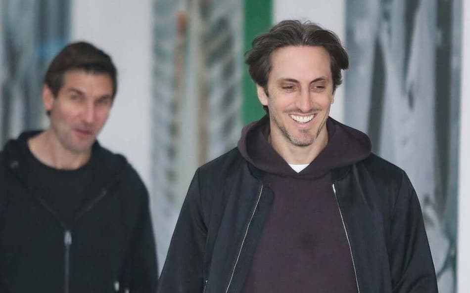 Luis Zubeldía chegou ao CT Carlos Castilho (Foto: Marcelo Gonçalves/ FFC)