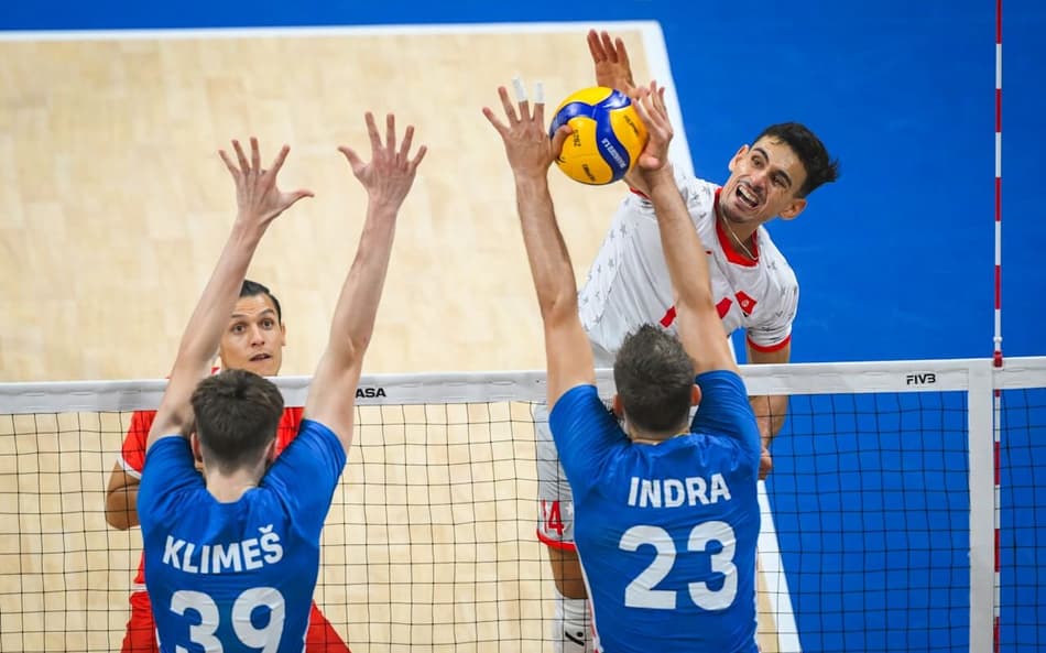 Tunísia e Tchéquia nas oitavas de final do Mundial de Vôlei Masculino 2025 (Foto: Volleyball World)