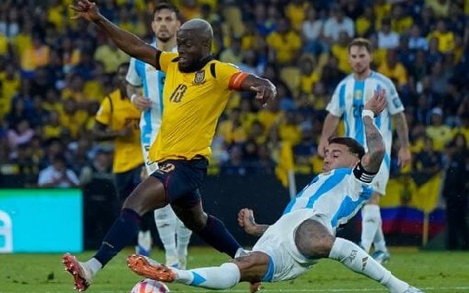 Valencia na selação do Equador