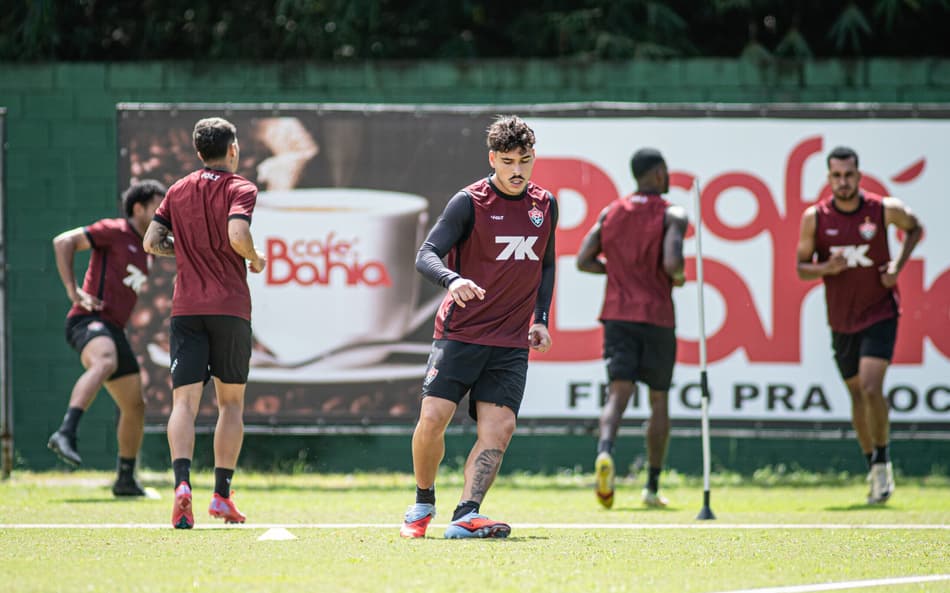 Jogadores do Vitória treinam na Toca do Leão (Foto: Victor Ferreira / EC Vitória)