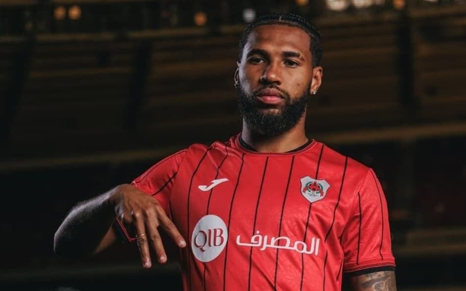 Wesley anunciado pelo Al-Rayyan