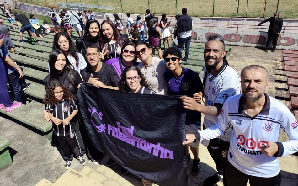 Fiel Fazendinha, torcida do time feminino do Corinthians. (Divulgação)