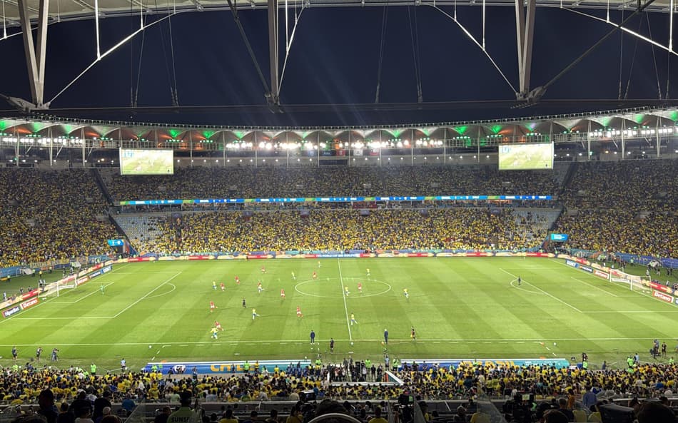Maracanã lotado para o jogo da Seleção (Foto: Gabriel Gaudêncio/Lance!)