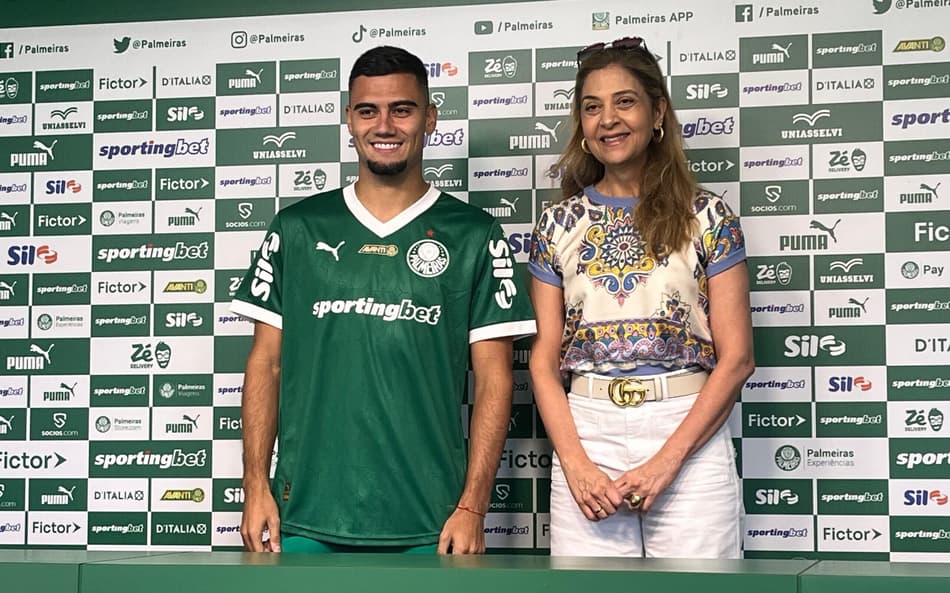 Leila Pereira, presidente do palmeiras, ao lado de Andreas Pereira