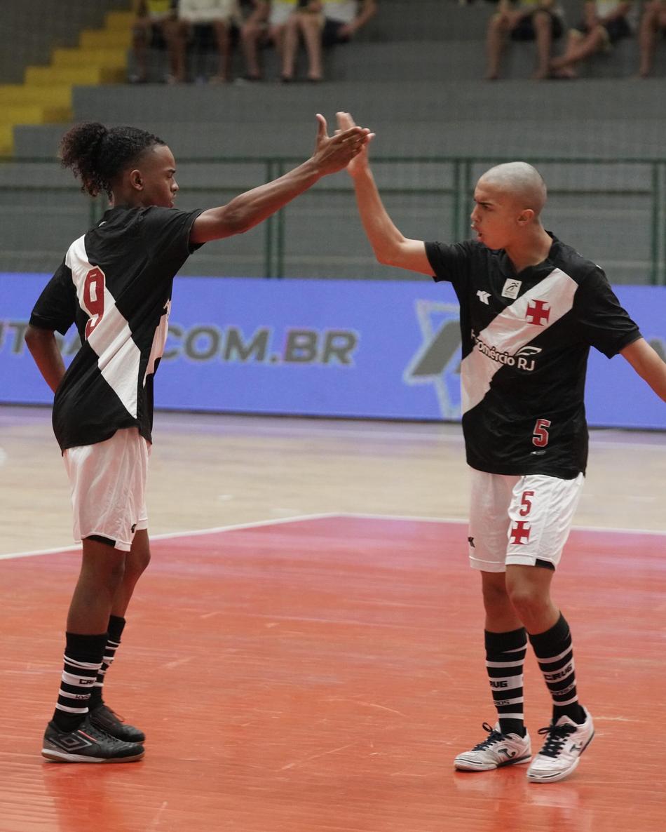 Partida entre Vasco e NY Equador na Copa Mundo do Futsal (Foto: Mauricio Mateus Moreira)