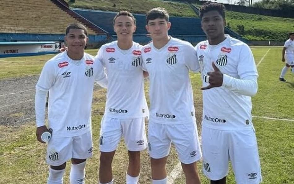 Lorenzo atuava pelo Sub-17 do Santos (Foto: Reprodução/ Santos FC)