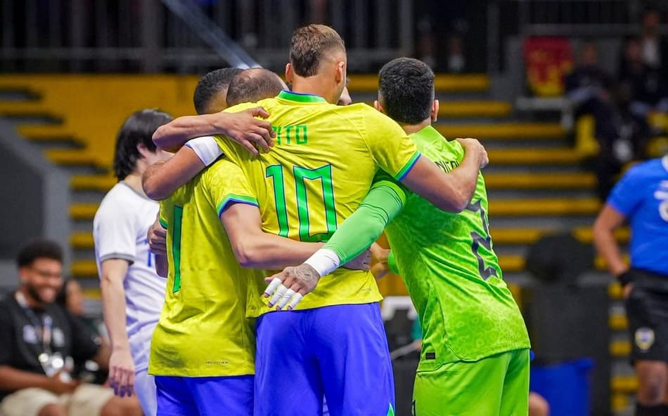 Brasil aguarda definição de adversário na final