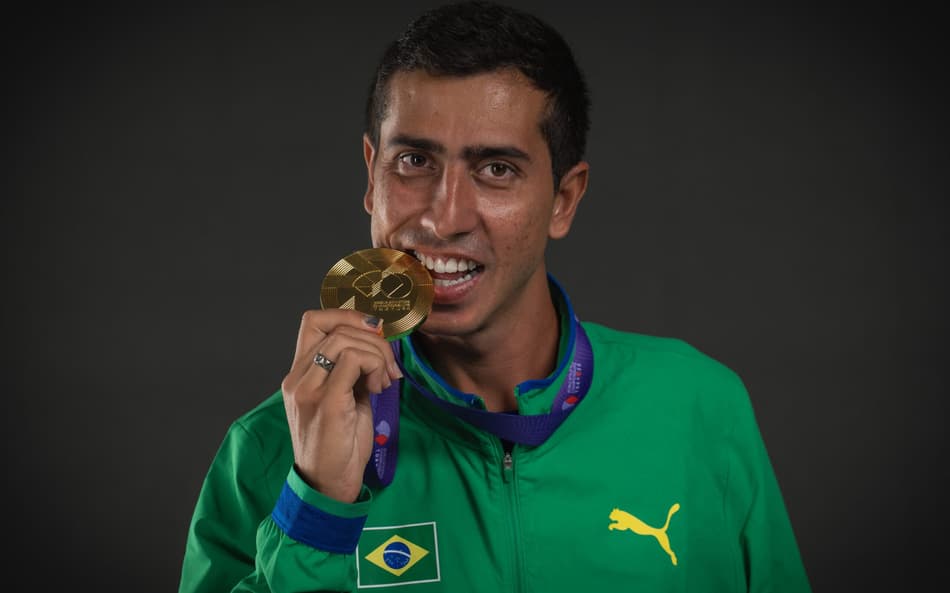 Caio Bonfim conquistou seu primeiro ouro mundial