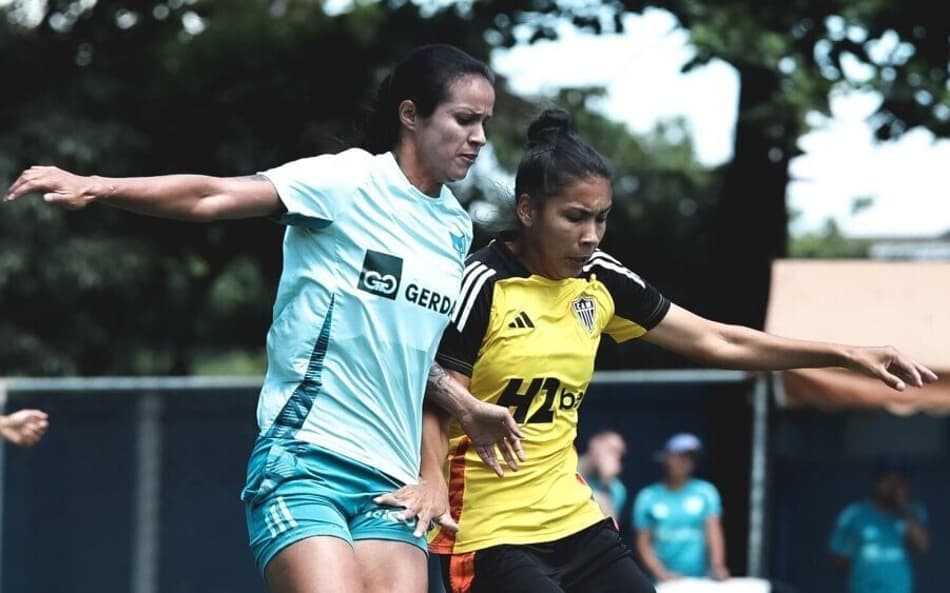 Cruzeiro e Atlético-MG disputam o Campeonato Mineiro Feminino. (Foto: Gustavo Martins/Cruzeiro)